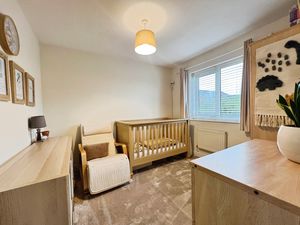 Bedroom- click for photo gallery